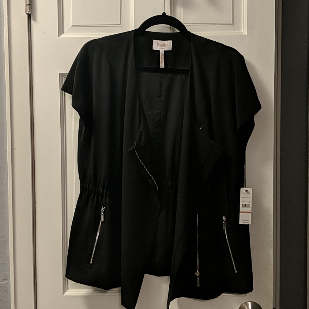 Laundry by Shelli Segal Short Sleeve Blazer